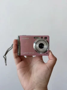 Sony Cyber-shot DSC-W80 Digital Camera 7.2 MP 3x Optical Zoom - Tested - Picture 1 of 4