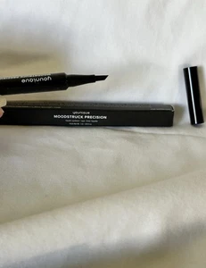NEW Younique Moodstruck Precision Liquid Eyeliner PERFECT Black - Picture 1 of 1