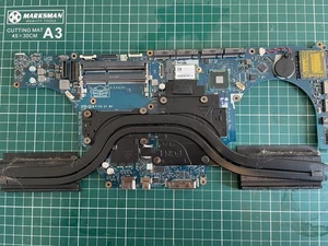 Alienware 15 P42F Mainboard i5-4210H 2,90GHZ Nvidia GFX G72 - Bild 1 von 3