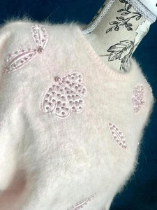 Angora Pink Fuzzy Floral Pearl Beaded Sweater Pullover Coquette Barbiecore - Picture 1 of 9