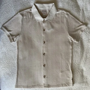 Guess Joshua Soft Knit Button Up Shirt Men’s Small Beige Regular Fit NEW - Picture 1 of 6