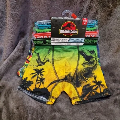 Paquete de 4 calzoncillos boxer Jurassic Park para niños talla 4 dinosaurios T-Rex Foto 1 de 4