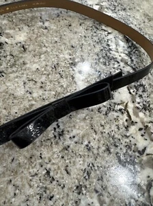 KATE SPADE New York Bow Belt In The Loop Black Leather Large - Picture 1 of 6