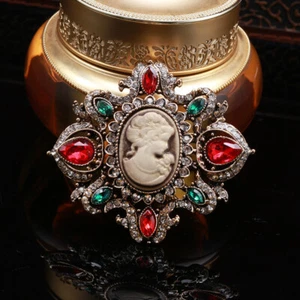 Broche de estrás cabeza de belleza corte vintage para mujer cárdigan abrigo prendedor - Imagen 1 de 10