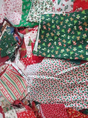 2 lbs Christmas Fabric Lot Quilting Craft Pieces Scraps - Image 1 of 3