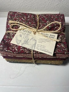 Vintage David Textiles 16 Piece Fat Quarter Cotton Bundle - Picture 1 of 15