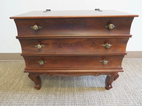 Mahogany  Made In Italy Italian Book Style Side Table Chairside Chest Cover