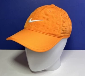 Nike Golf Mujer Verano Deporte Pluma Golf Sombrero Naranja Perforado - 639635 - Imagen 1 de 10