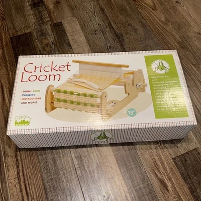 Schacht Spindle 15" Cricket Loom For Beginning Weavers 8-Adult - Image 1 of 4