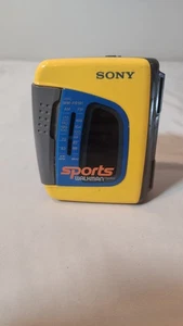 Vintage Sony Sports Walkman WM-FS191 AM/FM Radio and Cassette Player - Picture 1 of 4