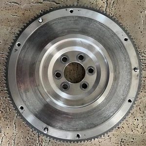 Schwungrad Schwungscheibe 030105271D VW 1.2 TSI - Motor CBZB / CBZA - Bild 1 von 2