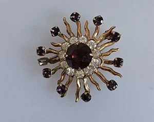 Vintage lila Amethyst klare Strass Kristalle Sunburst Brosche goldfarben 1" - Bild 1 von 8