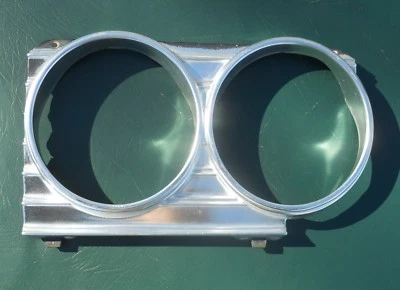 Chevy Impala 1966 faros laterales del conductor bisel moldura OEM Foto 1 de 4