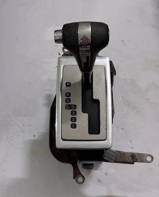 2005-2006 OEM Lincoln Navigator Automatic Gear Floor Shifter 6L747J228 - Image 1 of 4