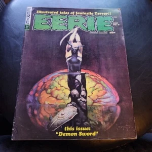 EERIE #8 WARREN MAGAZINE HIGH GRADE CLASSIC FRANK FRAZETTA DEMON SWORD COVER - Bild 1 von 2