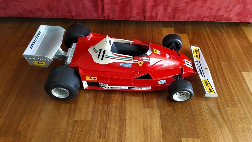 Modello 1:6 FERRARI F1 312 T2 POLISTIL per Distillerie TOSCHI Niki Lauda Raro - Immagine 1 di 4