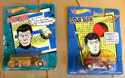Mattel 2013 2 STAR TREK Hot Wheel Real Riders Sulu & McCoy ck - Image 1 of 4