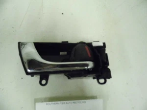 R.RIGHT PASSENGERS FRONT INNER DOOR HANDLE 07 OUTBACK LEGACY 356738 - Picture 1 of 1