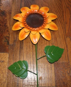 Sunflower Garden Stake Decorative Metal Flower Bed Outdoor Decor / Indoor Wall - Picture 1 of 8