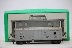 HO Scale Revell M of W 5000 Track Maintenance Train Car - Picture 1 of 5
