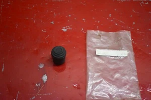 NEW OEM POLARIS Drain cap 5410896 - Picture 1 of 7
