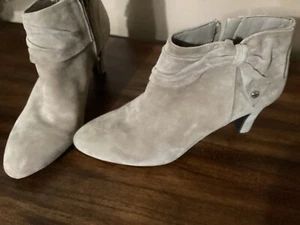 Alex Marie Beige Ankle Boots 11 Genuine Suede - Picture 1 of 4