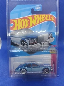 HOT WHEELS 2023 HW: THE '80S, '82 CADILLAC SEVILLE. Error Car Wheel flash - Picture 1 of 10