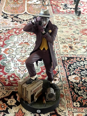 Estatua de Batman The Killing Joke Joker Kotobukiya Foto 1 de 4