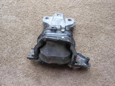 09-19 Ram Soporte de montaje motor trasero 2009 2010 2012 2014 2015 2016 2018 2019 Foto 1 de 3