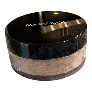 MARY KAY SILKY SETTING POWDER FOUNDATION DEEP IVORY - Picture 1 of 1