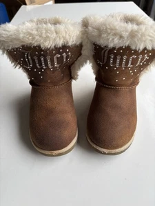 Stivali invernali rosa Juicy Couture Rocklin panna pelliccia sintetica taglia 1 marrone - Foto 1 di 13