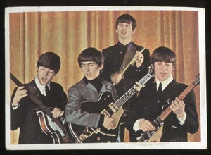 1964 Topps The Beatles (Color) #22 Paul, George, John, Ringo - George Speaking - Picture 1 of 2