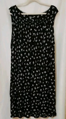 Nightgown Black/White Floral Print 3X Floral Sleep Dress Stretchy Soft Sleepwear - Image 1 of 4