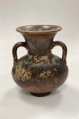 Jarrón de gres Royal Copenhagen con dos asas Nº 3220 de Bode Willumsen Foto 1 de 4