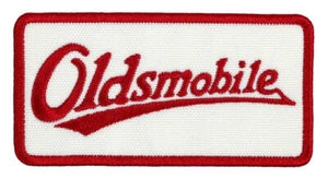 Oldsmobile Schriftzug bestickt Patch elfenbein/dunkelrot Bügelbild Aufnähen Mütze Jacke Tasche - Bild 1 von 2