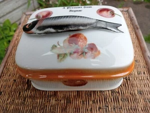 Victoria China Sardinenschale ein Geschenk von BOGNOR / Obst & Nüsse, FAB Vintage A1 - Bild 1 von 8
