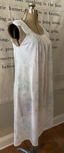 FLORAL VINTAGE by LORRAINE SILKY NYLON LINGERIE NIGHTGOWN DRESS sz Small - Picture 1 of 9