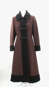 Cappotto di lana marrone vintage donna anni '60 con finiture nere anni '60 taglia S/M Bromleigh New York - Foto 1 di 11