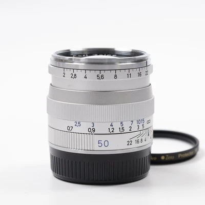 Carl Zeiss Planar T* 50mm f/2 ZM Silver for Leica M [Near Mint] #3563J - Image 1 of 4