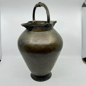 Vintage Brass Vessel with Spouts & Handle - Good Vintage Condition - Picture 1 of 6
