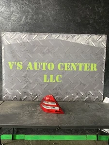 2000 Mercedes-Benz C240 C-Class Left Driver Tail Light M2149 DW - Picture 1 of 4