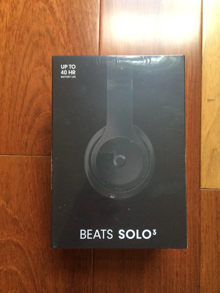 Beats by Dr. Dre Solo³ Wireless On-Ear Headphones - Matte Black