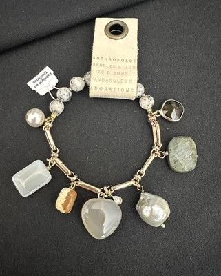 Pulsera elástica Anthropologie de piedra con encanto  Foto 1 de 4