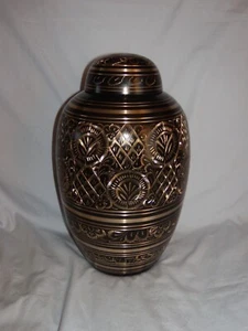 Black & Gold Etched/ Engraved Metal Cremation Urn (NEW) - Picture 1 of 2