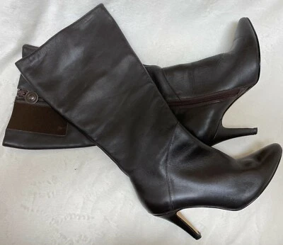Botas Fitzwell de Tacón de Cuero Marrón Usadas en Excelente Condición Foto 1 de 3