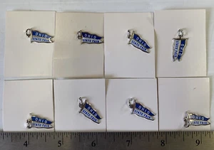 NOS Lot Of 8 Ohio State Fair Pennant Charms 3/4 Inch Blue With Silvertone U - Bild 1 von 2