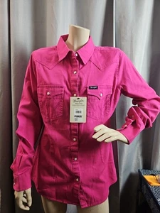 Wrangler Retro Pearl Snap Button Front Langarmshirt Damen Medium Pink NEU - Bild 1 von 9