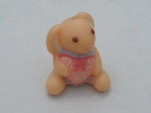 Linda vela de almohada para corazón de conejo - Imagen 1 de 4