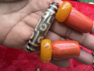 Cuentas Dzi de ágata roja natural del Tíbet antiguo Foto 1 de 4