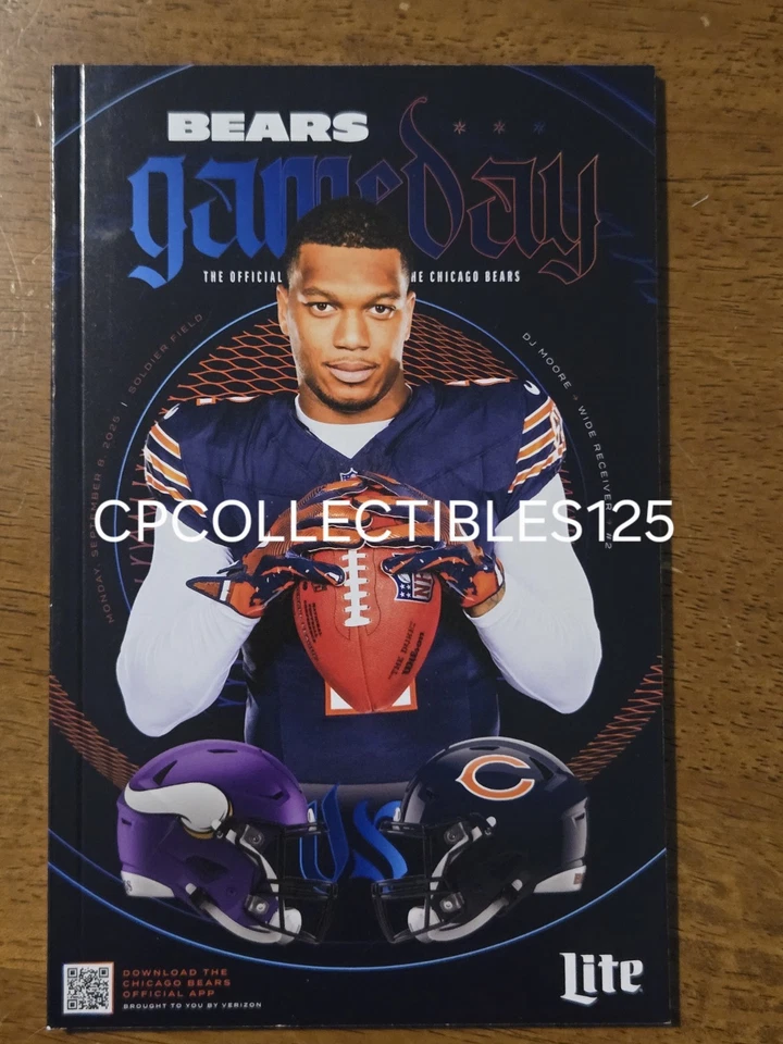 Minnesota Vikings VS Chicago Bears PROGRAMA DEL DÍA DEL JUEGO 8/09/25 DJ MOORE Foto 1 de 1